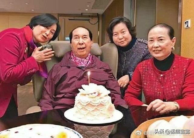 （香港6合和彩今晚开什么号码人）